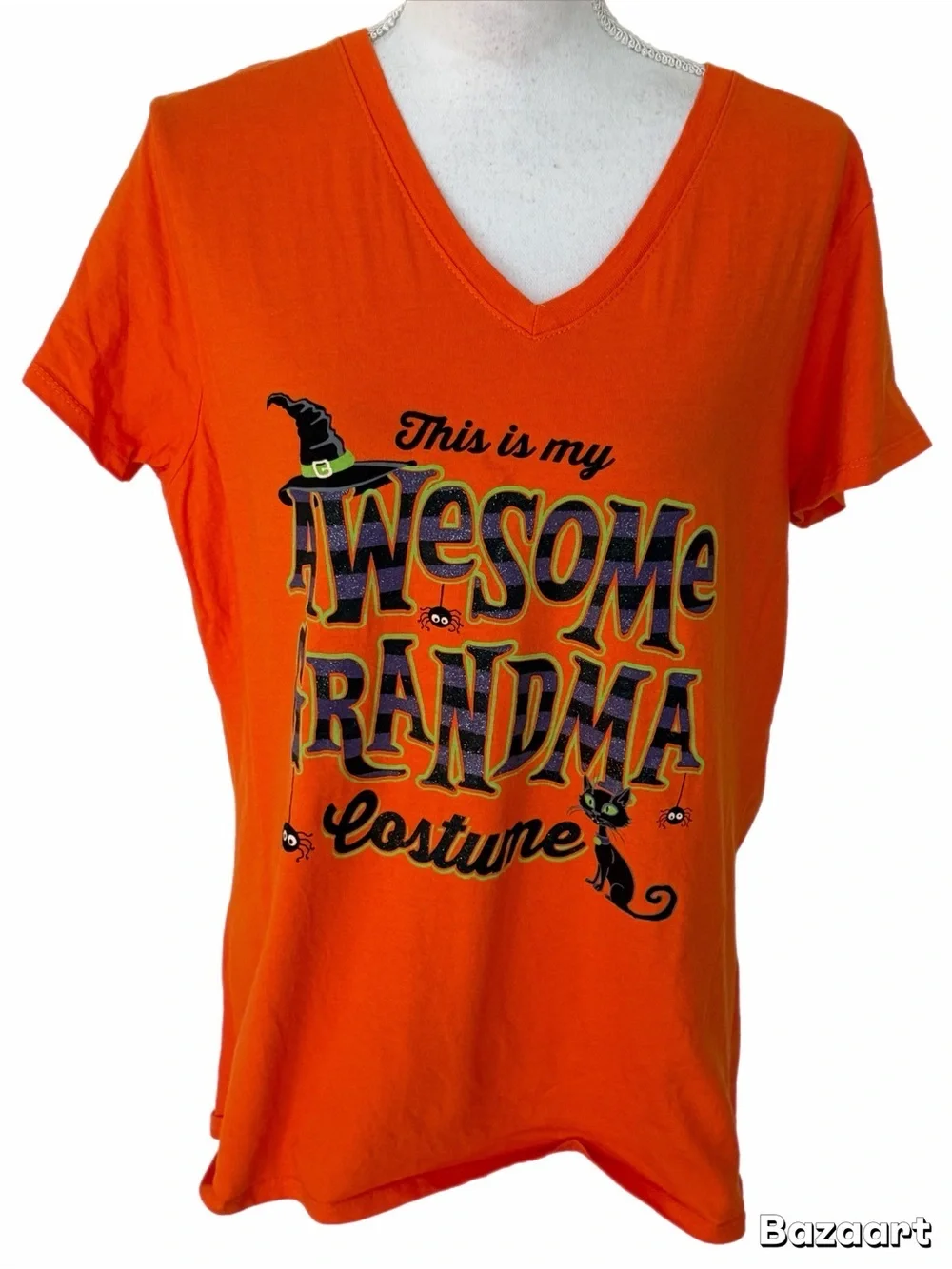 Women’s XL Halloween Awesome Grandma Costume Graphic V-Neck Orange Tee